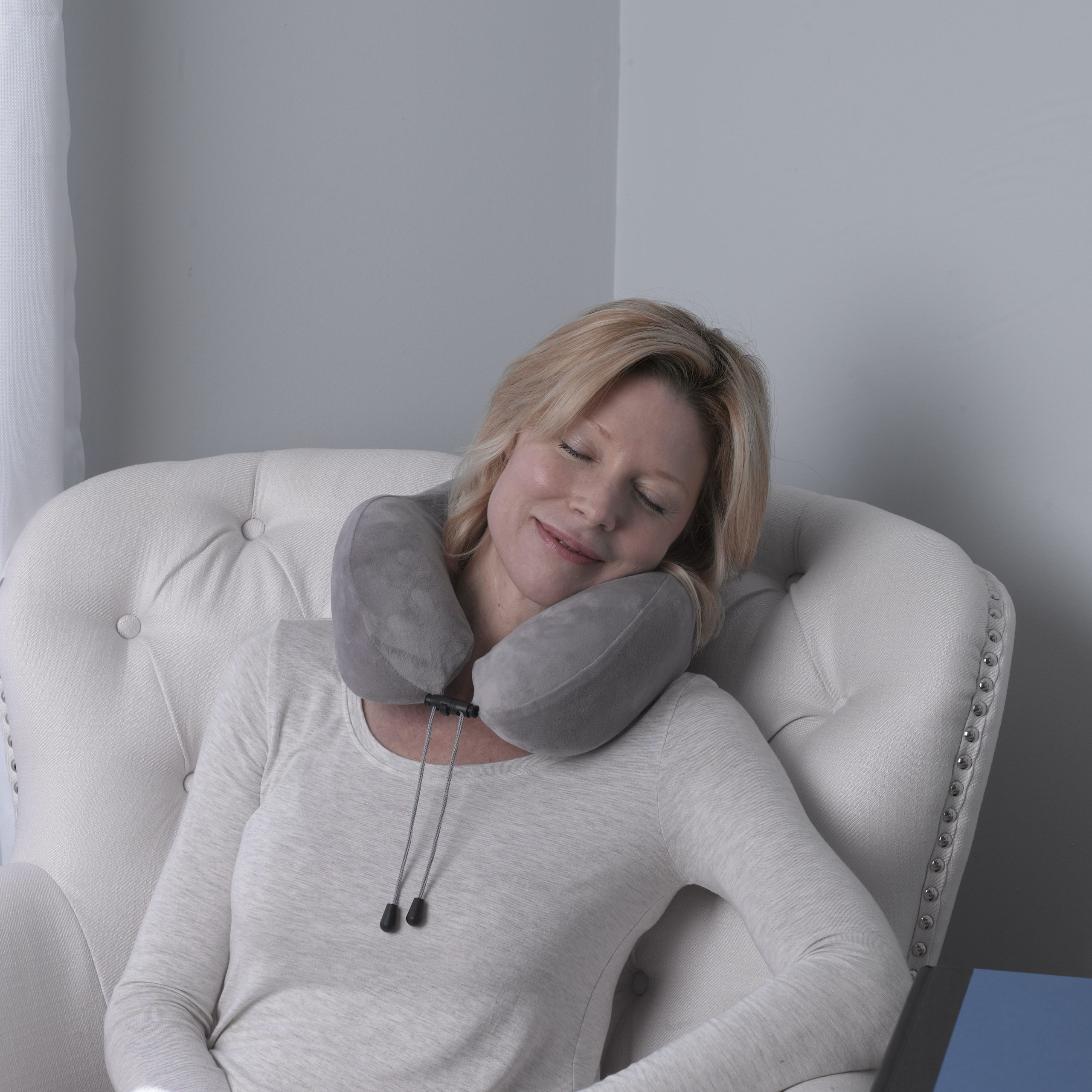 Drive Medical Comfort Touch Neck Support Cushion - Image 5