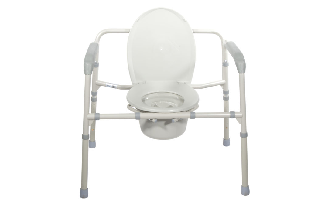 Drive Medical Heavy Duty Bariatric Folding Bedside Commode Chair